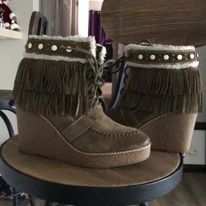 Adorable Sam Edelman boots